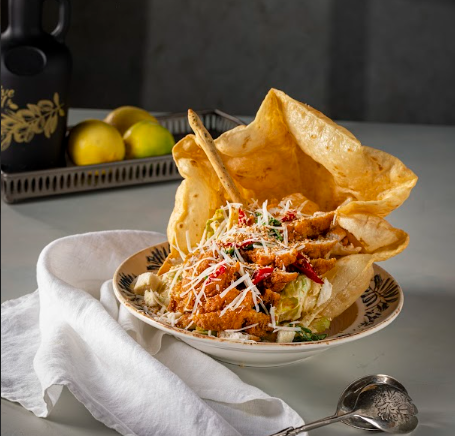 ÇITIR TAVUKLU ACILI SEZAR SALATA